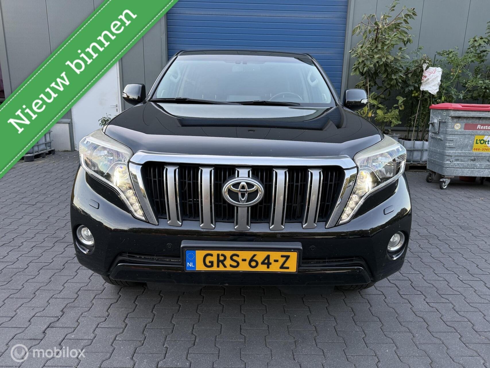 Toyota LandCruiser / 3.0 D-4D VX / 5DRS / AUTOMAAT / KEYLESS, Auto's, Automaat, Gebruikt, 3000 kg, Zwart