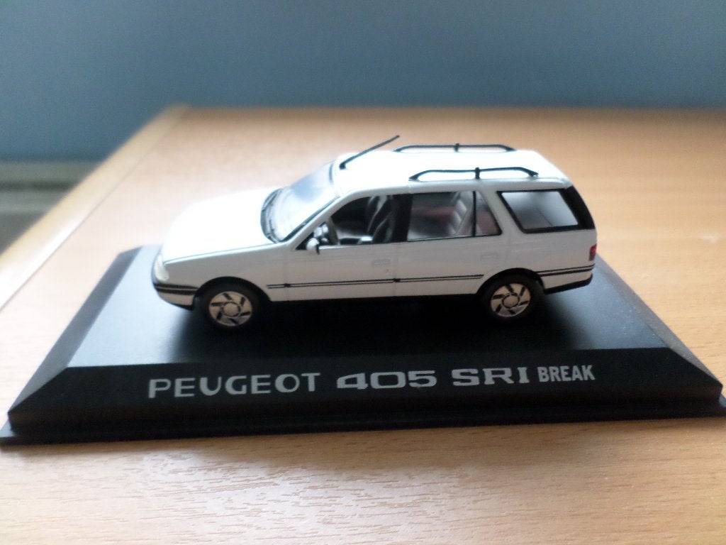 PEUGEOT 405 SRI BREAK Van 1991 VERKOCHT, Hobby en Vrije tijd, Modelauto's | 1:43, Ophalen of Verzenden, Nieuw, Auto, Norev