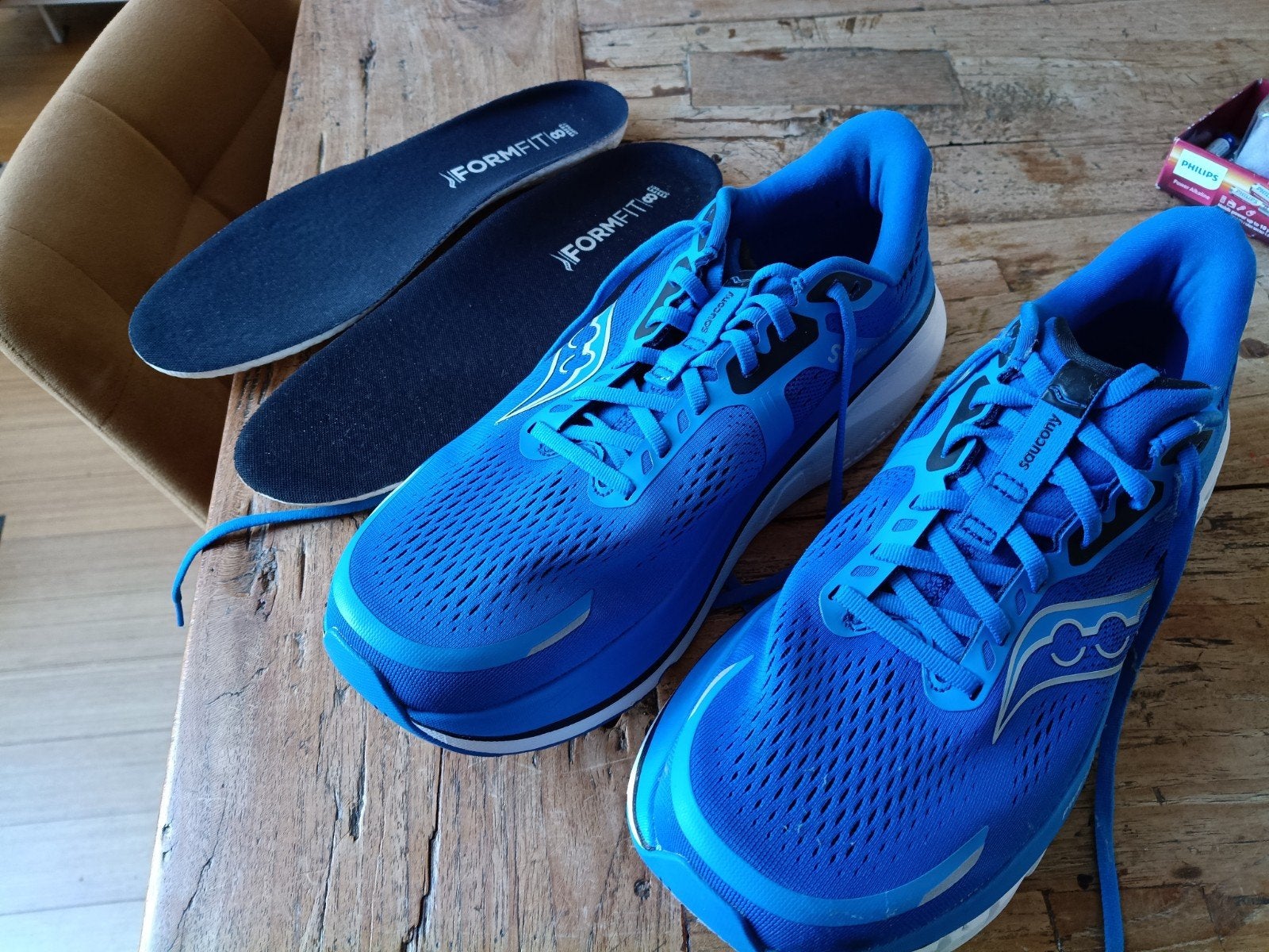 Saucony hardloopschoenen - Blauw/Wit - Maat 42 guide 18, Blauw, Sportschoenen, Ophalen of Verzenden, Saucony