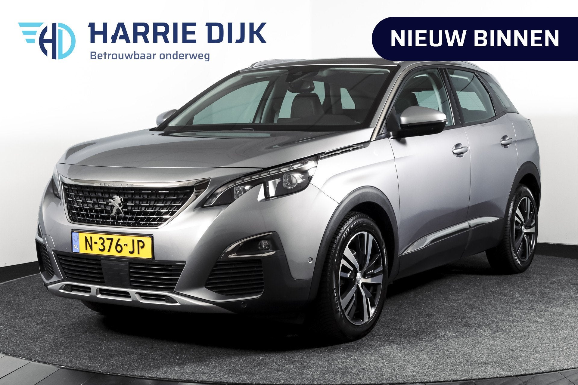 Peugeot 3008 1.2 PureTech 130 PK Blue Lease Premium - Automa, Auto's, Gebruikt, 1199 cc, Bedrijf, 690 kg