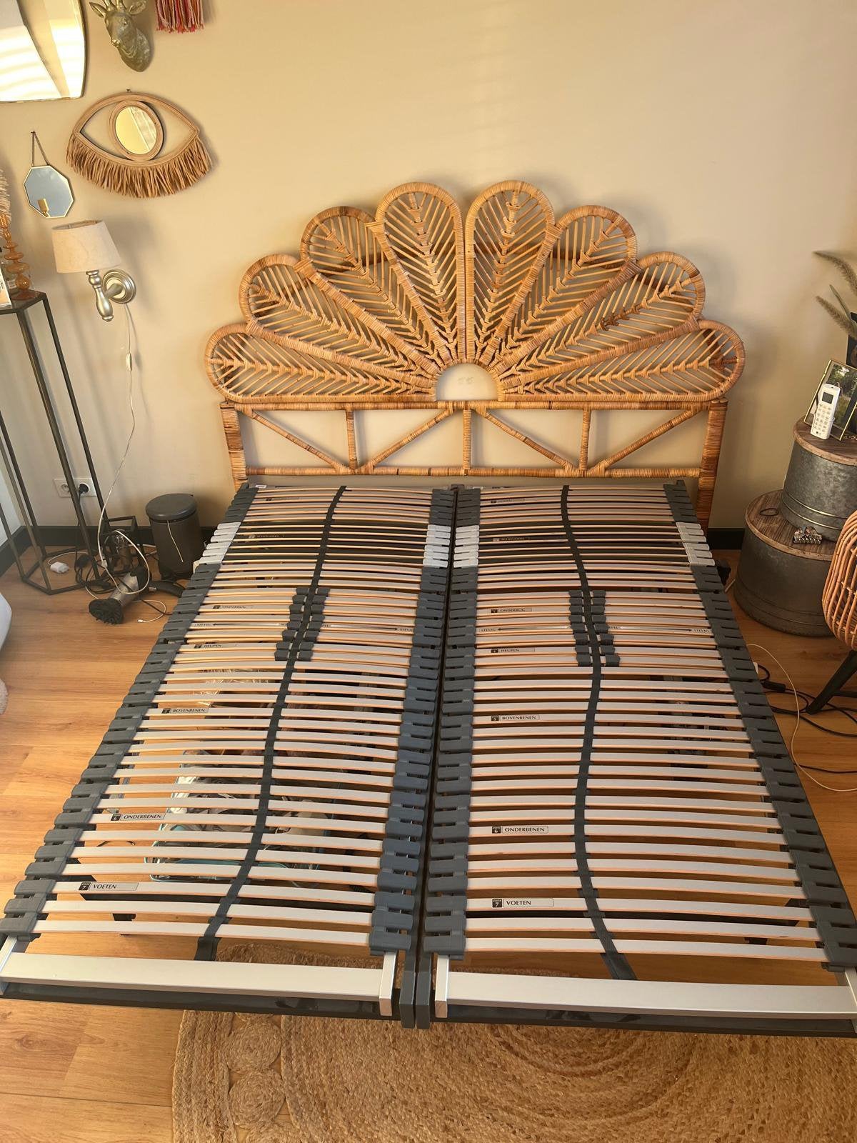 Elektrische lattenbodem inclusief onderstel 160x200, Ophalen, Zo goed als nieuw, Tweepersoons, 160 cm