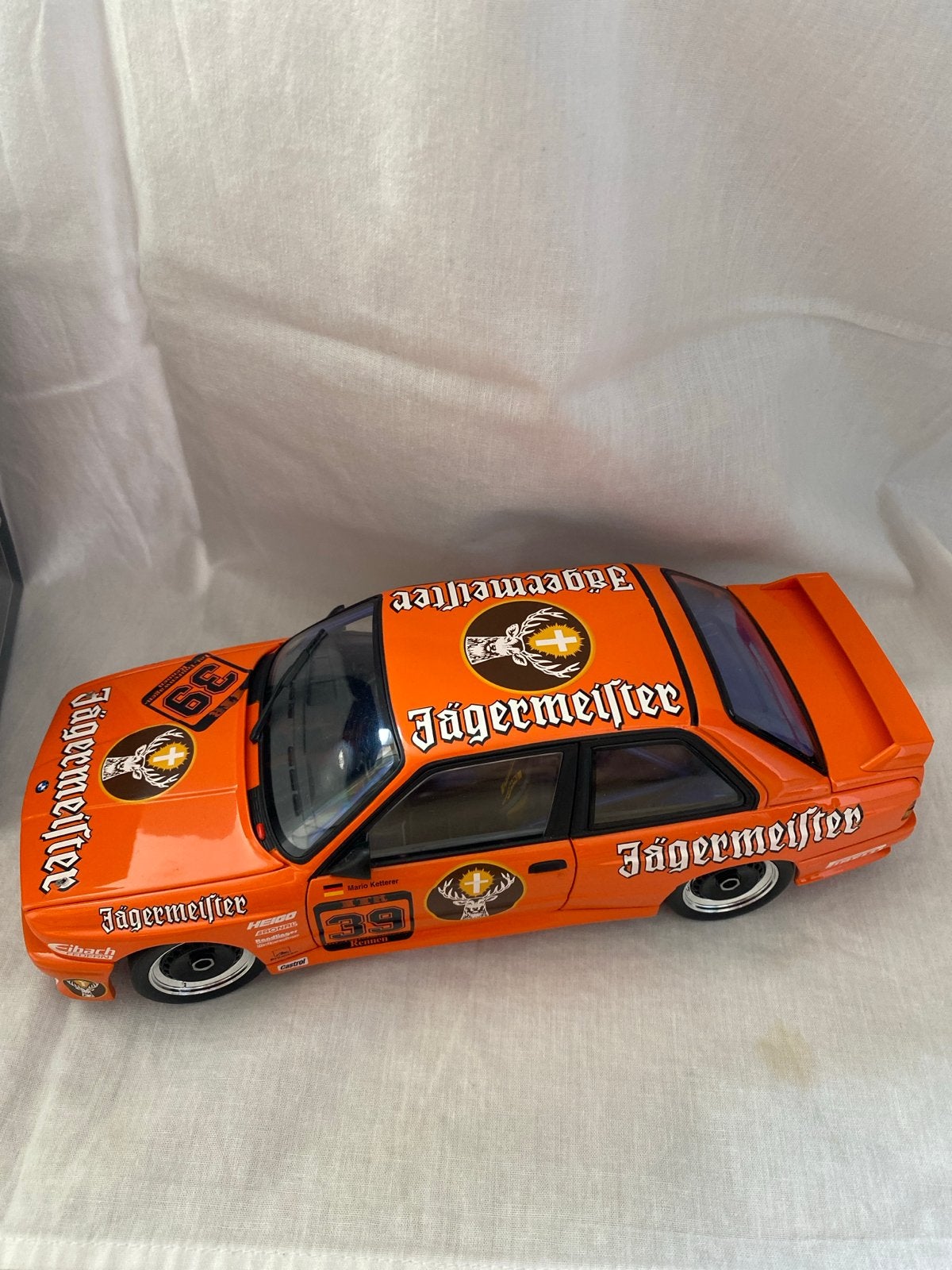 Minichamps BMW M3 E30 Jägermeister DTM 1988 Schaal 1:18, Ophalen of Verzenden, Zo goed als nieuw, Auto, MiniChamps