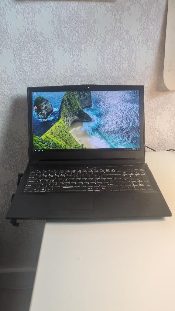 Clevo N850HP | Gaming Laptop, Computers en Software, Windows Laptops, Met videokaart, 2 tot 3 Ghz, Gaming, SSD