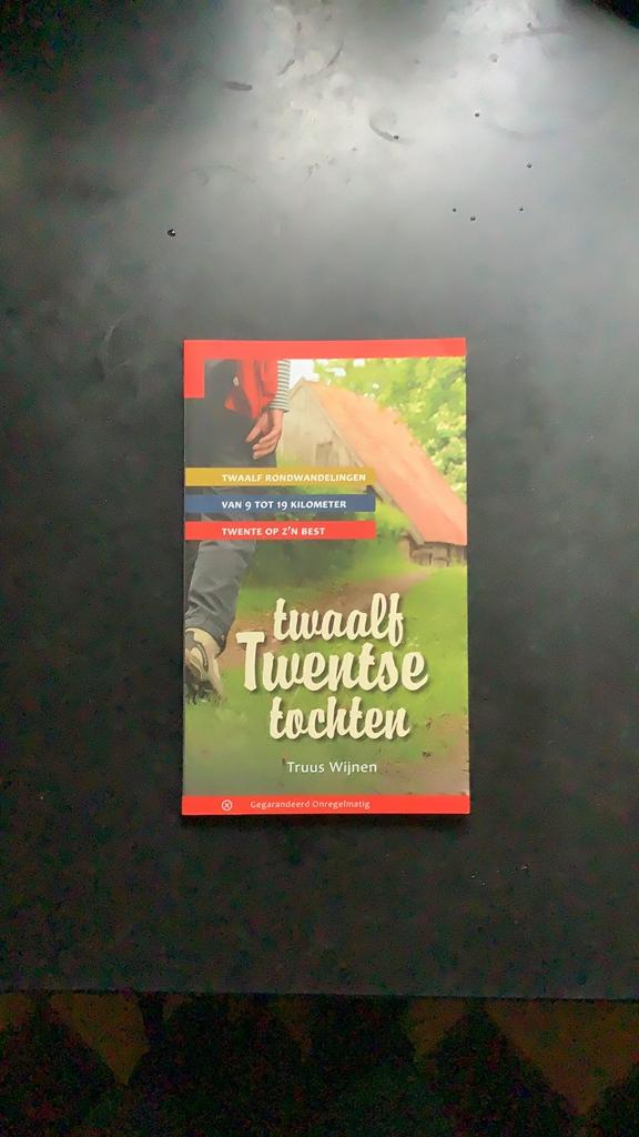 Truus Wijnen 12 Twentse trektochten, Overige merken, Fiets- of Wandelgids, Nieuw, Ophalen of Verzenden
