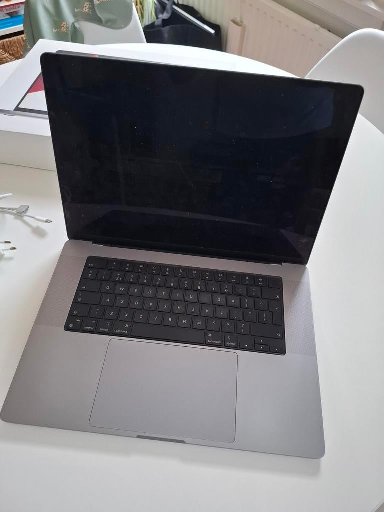 MacBook Pro 16 inch - M1 Pro - 1TB opslag, Computers en Software, Apple Macbooks, Zo goed als nieuw, MacBook Pro, 16 inch, 3 tot 4 Ghz