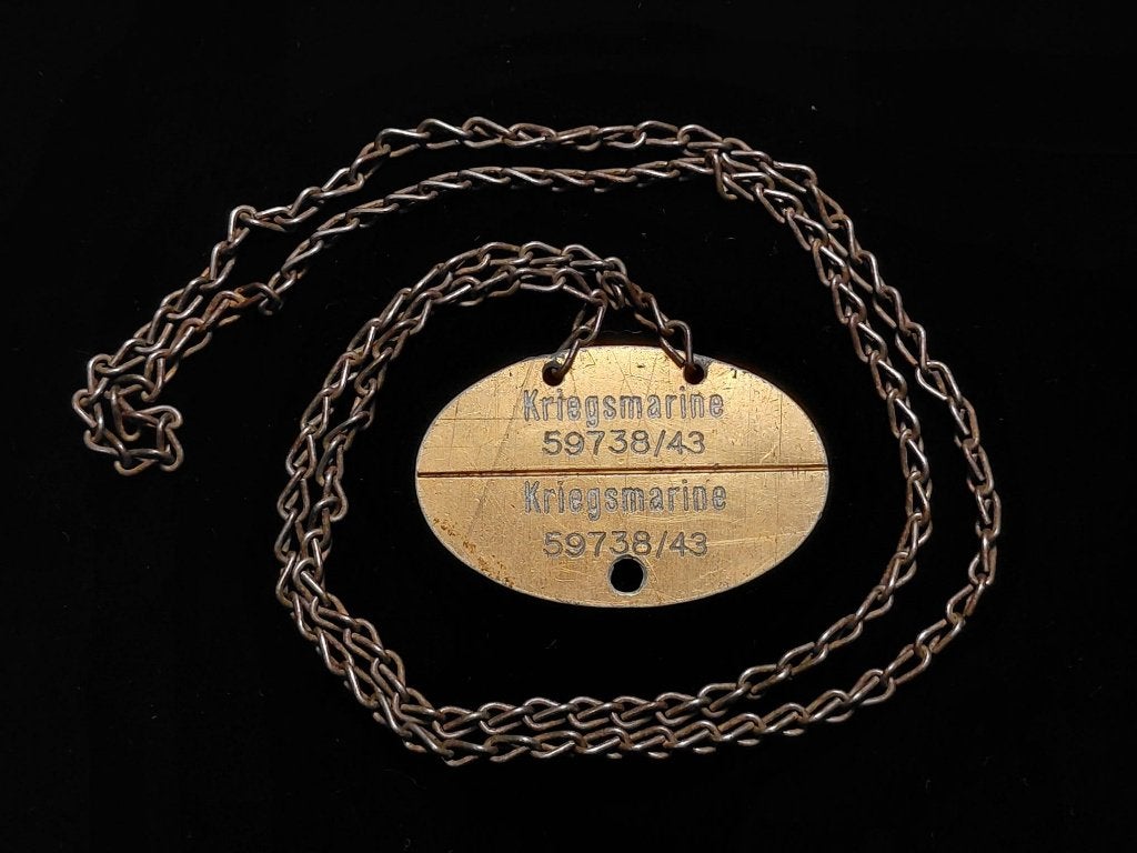 Kriegsmarine Erkennungsmarke met ketting, dogtag, hepla, Ophalen of Verzenden, Marine, Nederland, Embleem of Badge