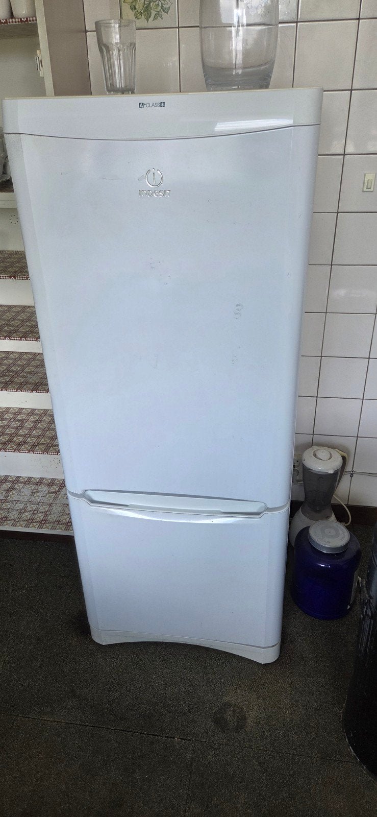 Koelkast met vriesvak indesit, Ophalen, Gebruikt, Met vriesvak