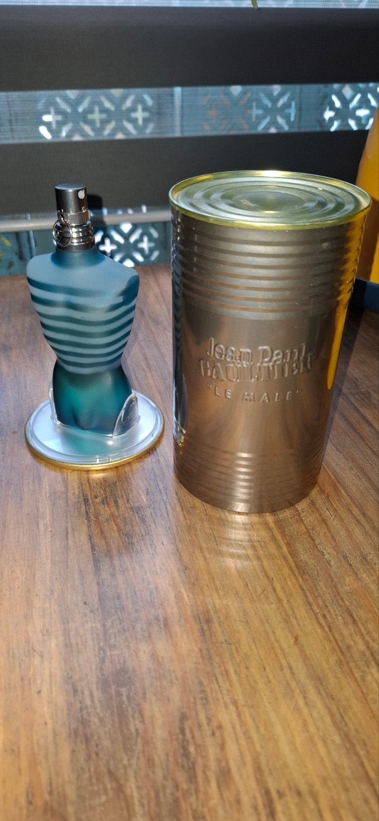 Jean Paul Gaultier Le Male jaar 2015

Parfumverzamelaars zoe, Sieraden, Tassen en Uiterlijk, Ophalen of Verzenden