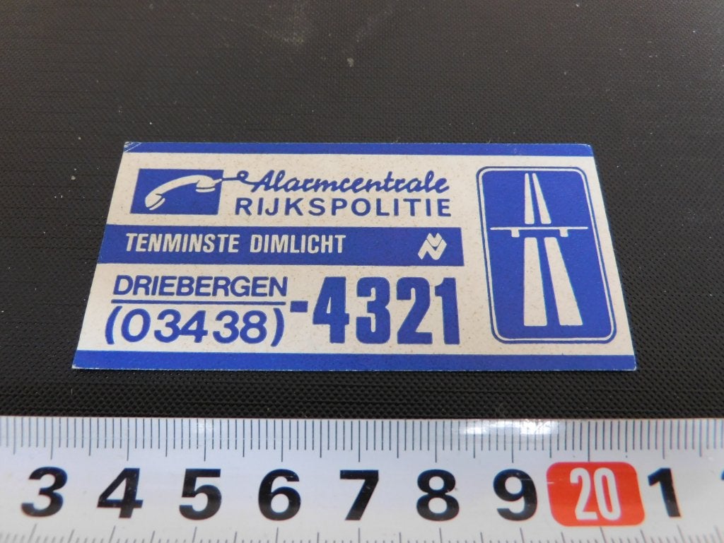 sticker Politie Rijkspolitie Driebergen RP Tenminste Dimlic*, Ophalen, Zo goed als nieuw