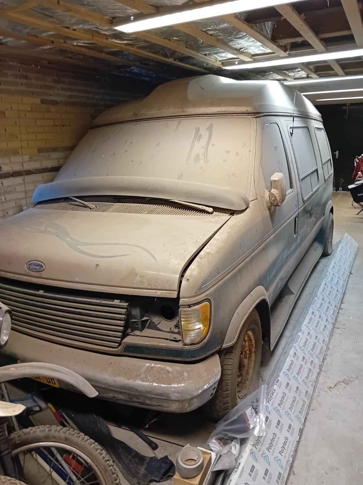 Ford econoline 1993.   DMC uitvoering .  supercharged, Auto's, Automaat, Achterwielaandrijving, 2700 kg, Leder en Stof