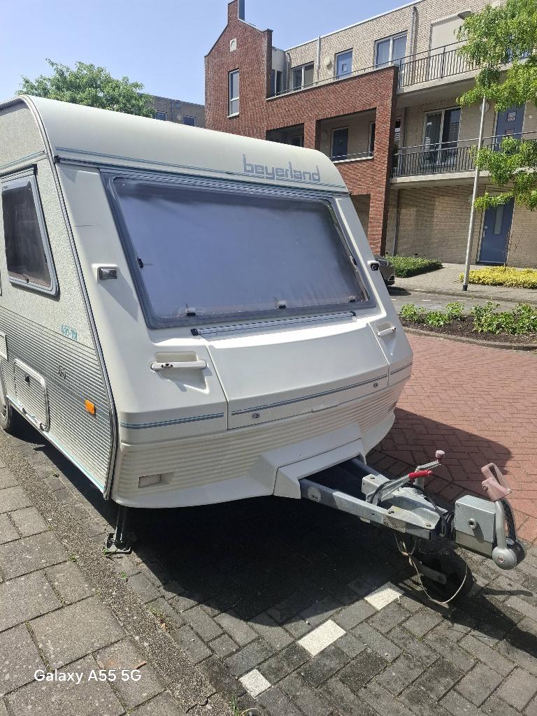 Caravan beijerland vitesse 430-TM, Caravans en Kamperen, Caravans, Vast bed, Treinzit, Particulier, Hordeur