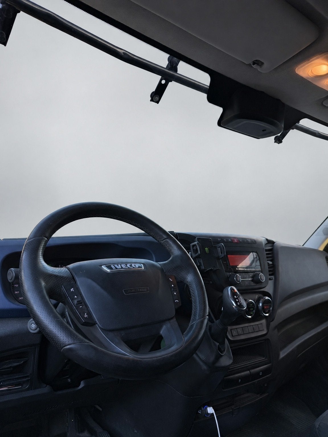 Iveco Daily 35S14V 2.3 L2H1 Edition Cruise, Airco, 3500kg Tr, Auto's, Automaat, Gebruikt, Iveco, Bedrijf