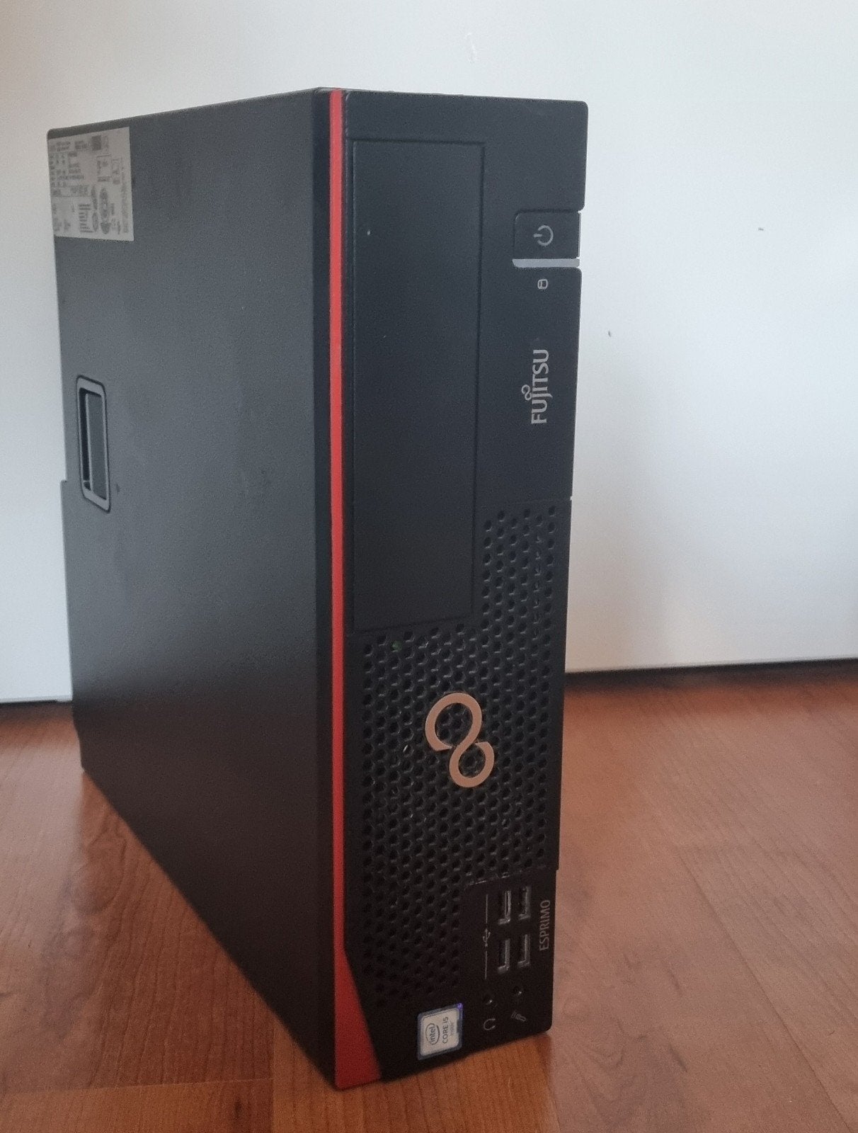 Uitstekende Fujitsu Esprimo D556 E85+!, Computers en Software, Desktop Pc's, Ophalen, Fujitsu Esprimo, 8 GB, Zo goed als nieuw