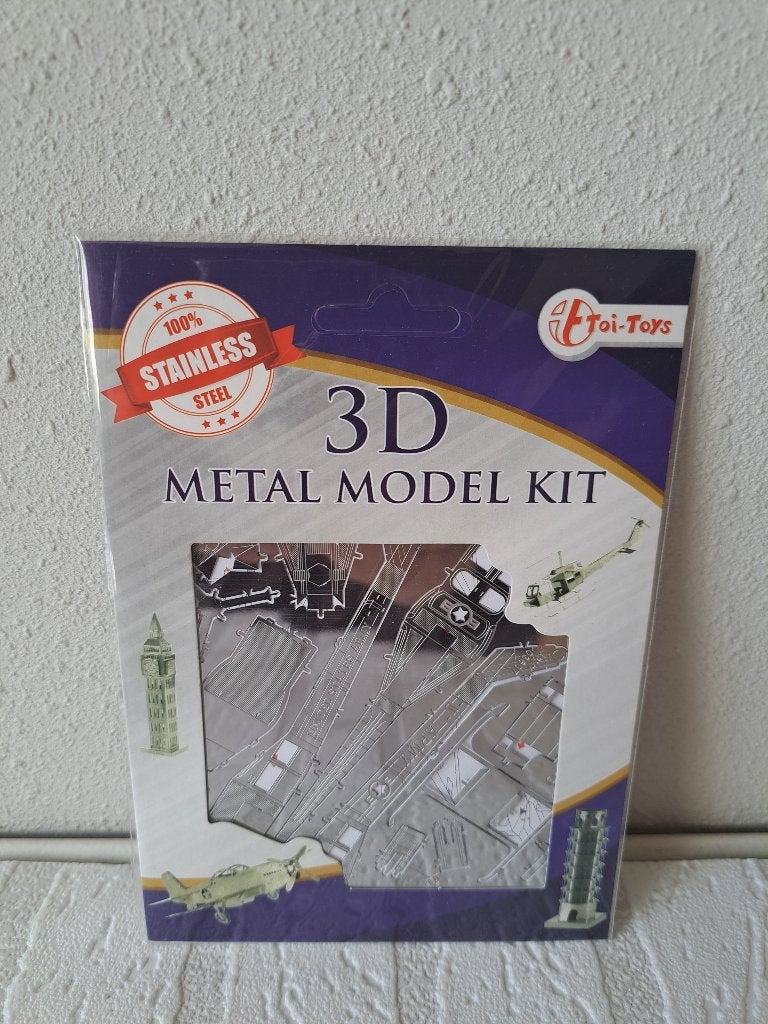 Helicopter UH1 Huey 3D metaal model kit Toi Toys 12x17cm, Zilver, Nieuw, Knutselset, Educatief