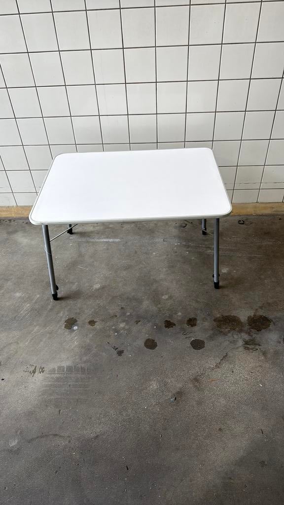 Camping tafeltje inklapbaar, Ophalen, Zo goed als nieuw, Campingtafel