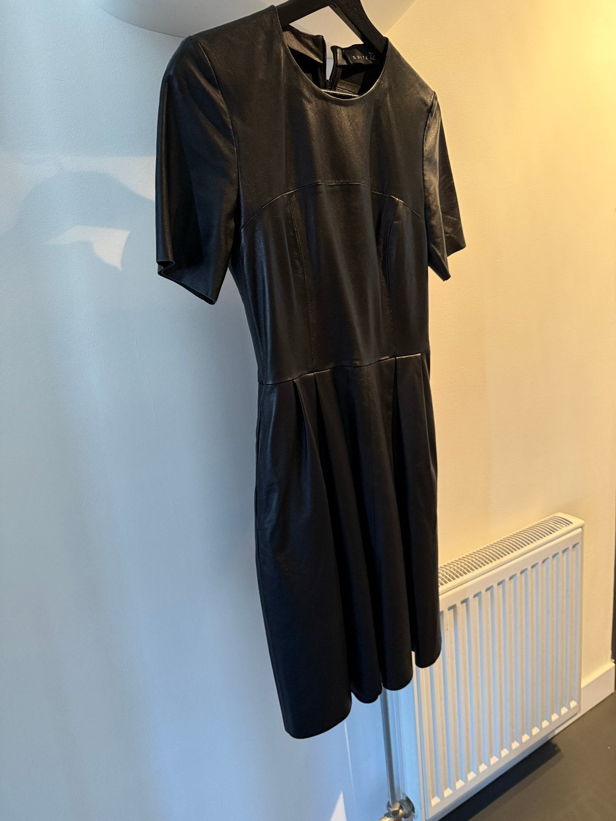 Zwarte leren jurk maat 34, Kleding | Dames, Jurken, Zwart, Ophalen of Verzenden, Zo goed als nieuw, Maat 34 (XS) of kleiner