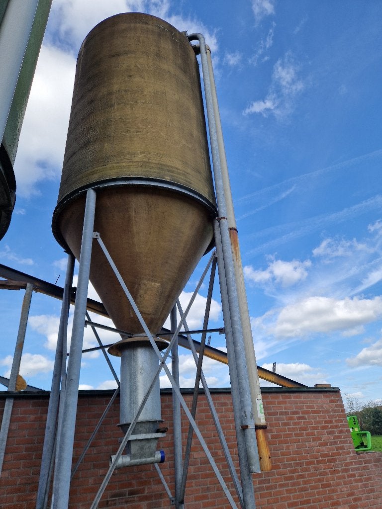 Silo, Ophalen, Vee