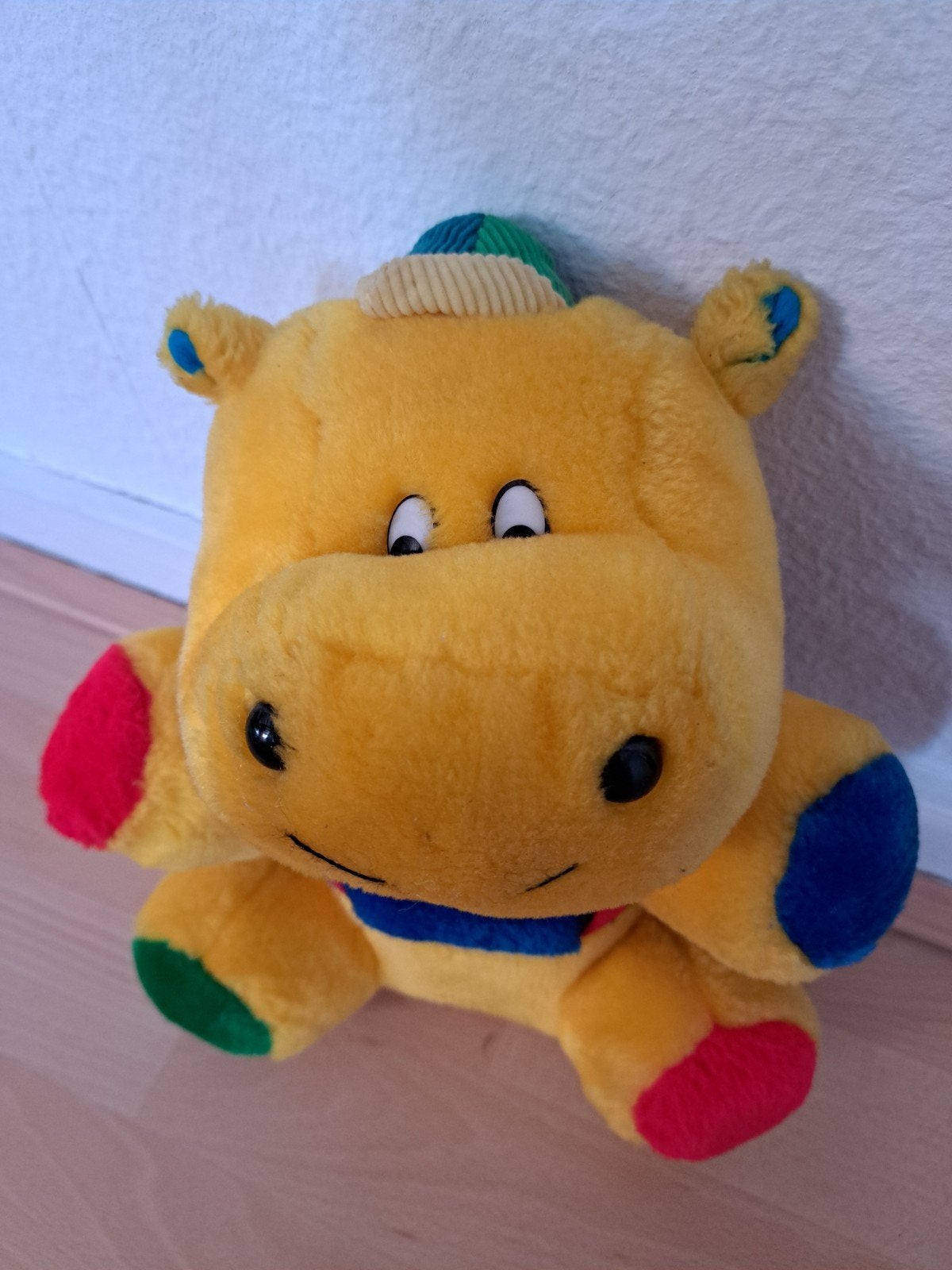 Vintage HEMA Nijlpaard Knuffel – Geel met Gekleurde Pootjes, Ophalen of Verzenden, Overige typen, Hema