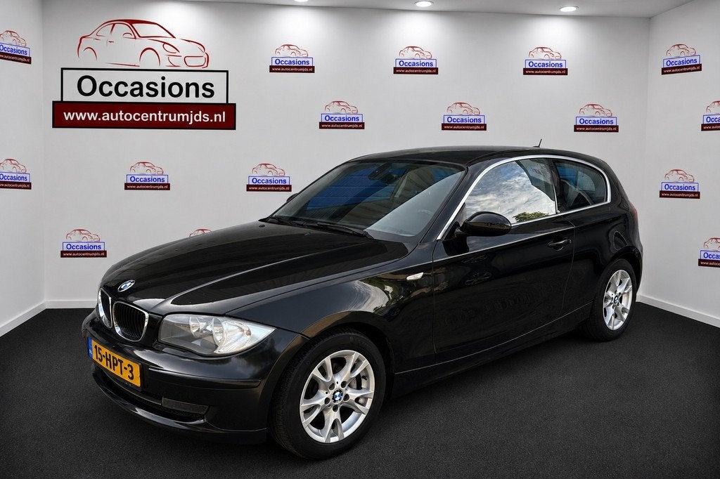 BMW 1-serie 116i Business Line, Auto's, 1-Serie, Gebruikt, 4 cilinders, 4 stoelen
