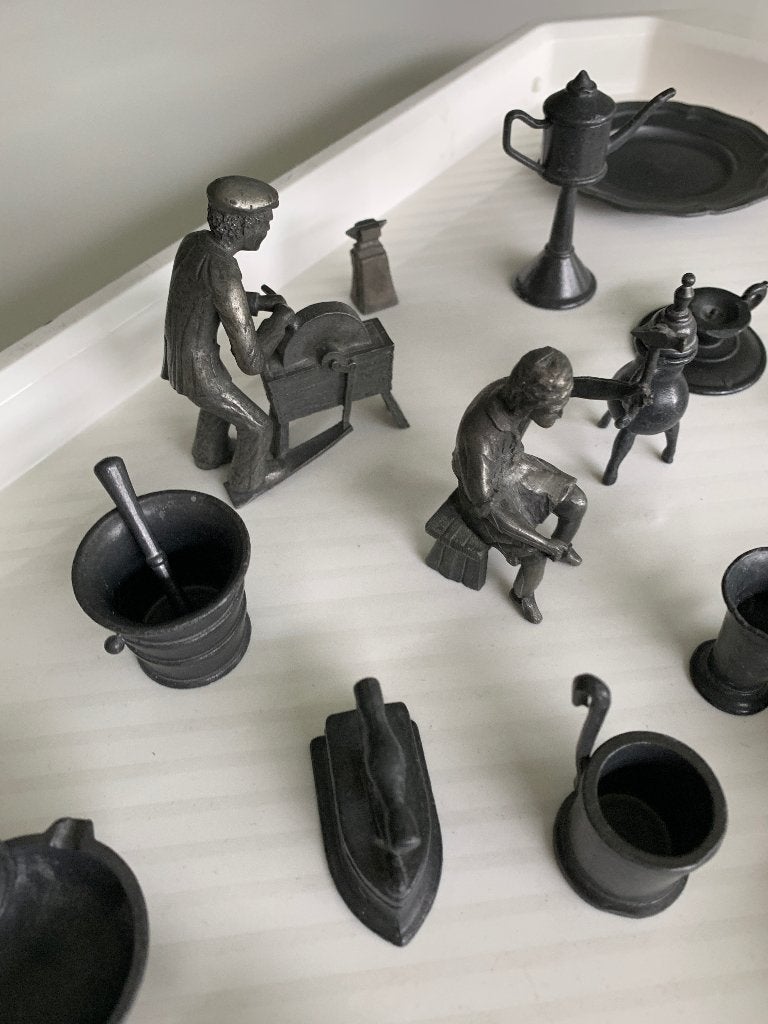 Collectie tinnen figuren en voorwerpen 18 stuks, Ophalen of Verzenden