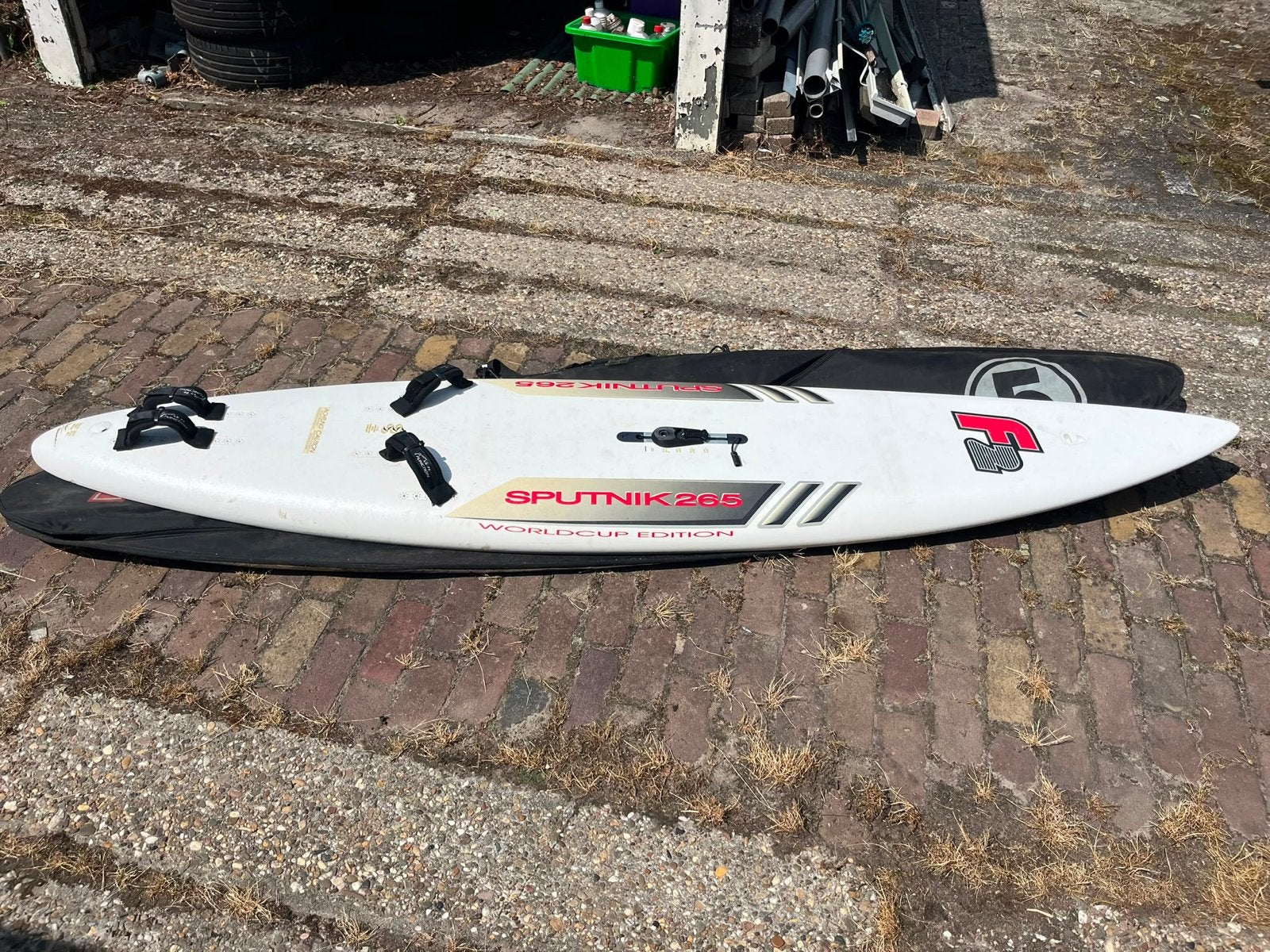 F2 Sputnik 265 Worldcup Edition Windsurfplank, Watersport en Boten, Ophalen, Minder dan 250 cm, F2, Plank