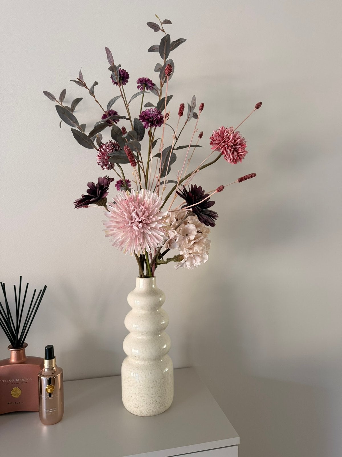 Vaas met kunstbloemen, Ophalen of Verzenden, Zo goed als nieuw
