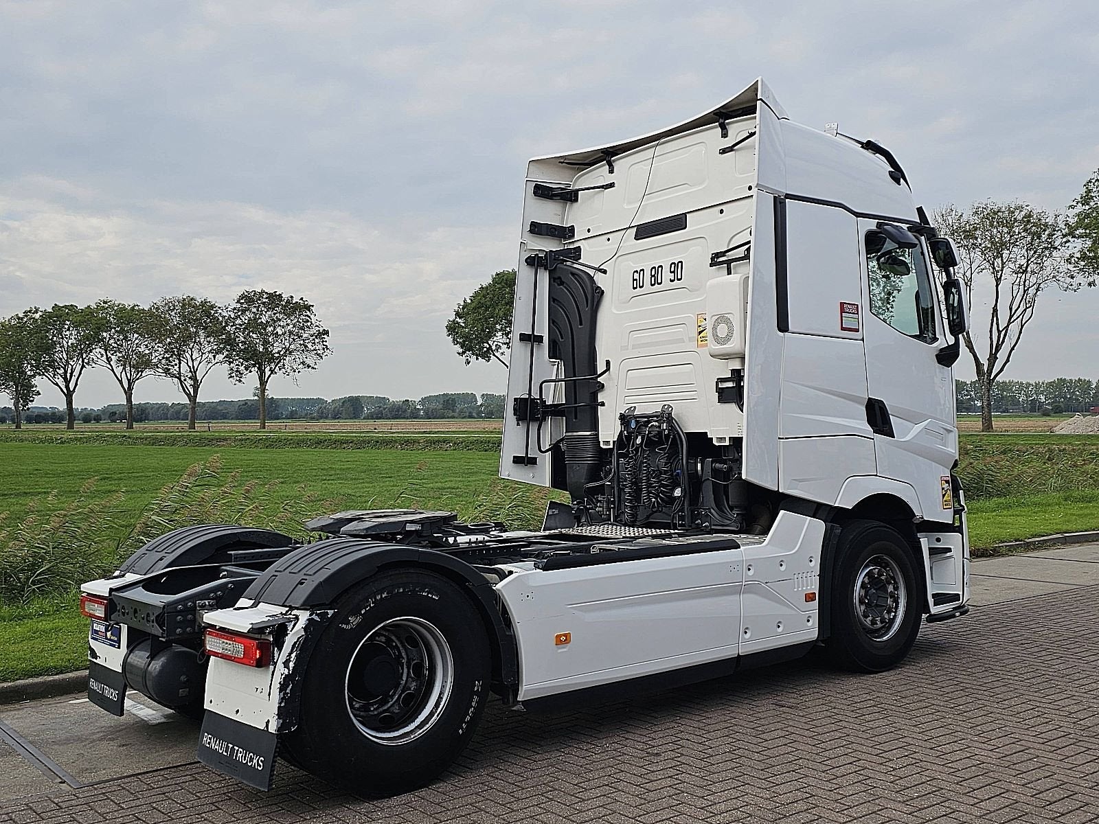 RENAULT T 480 HIGH 13LTR Retarder Voith Special-Interior Sta, Automaat, Euro 6, Renault, Wit