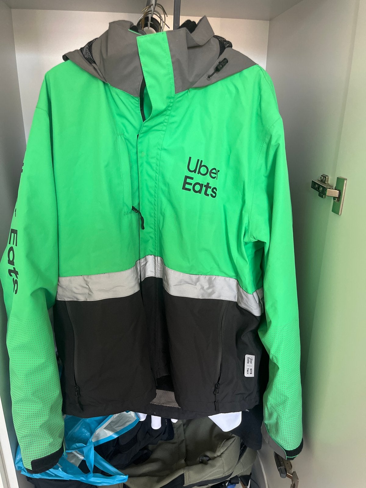 Uber Eats bezorgjas - Maat L - Gedragen, Ophalen of Verzenden, Gedragen, Maat 52/54 (L), Groen