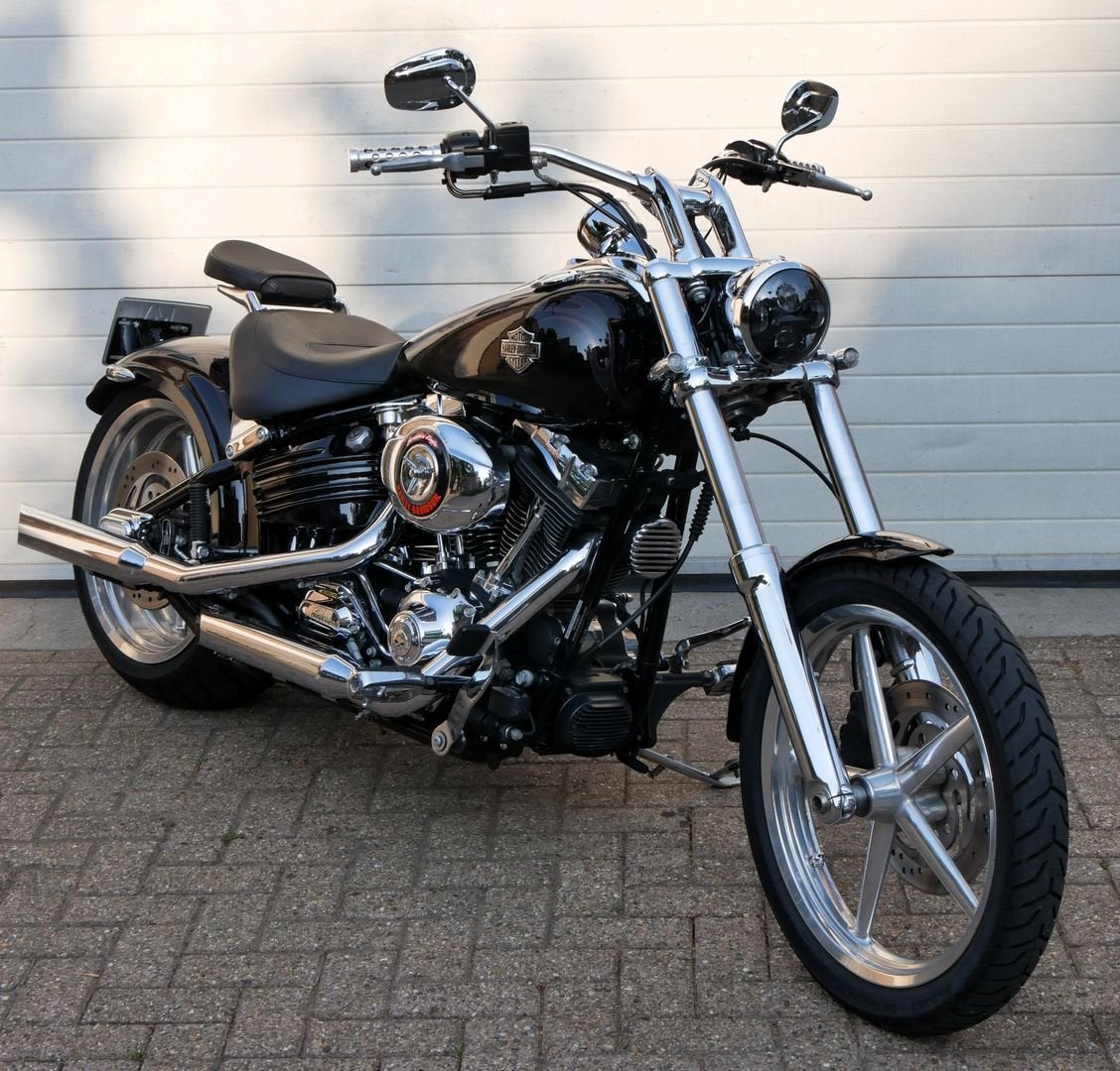HARLEY-DAVIDSON ROCKER C FXCWC (bj 2009), 2 cilinders, HARLEY-DAVIDSON, Particulier, Meer dan 35 kW