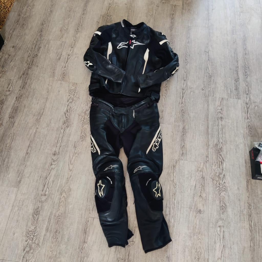 Alpinestars leren motorpak - Zwart/Wit (Maat 52/58), Motoren, Kleding | Motorkleding, Ophalen of Verzenden, Alpinestars, Tweedehands
