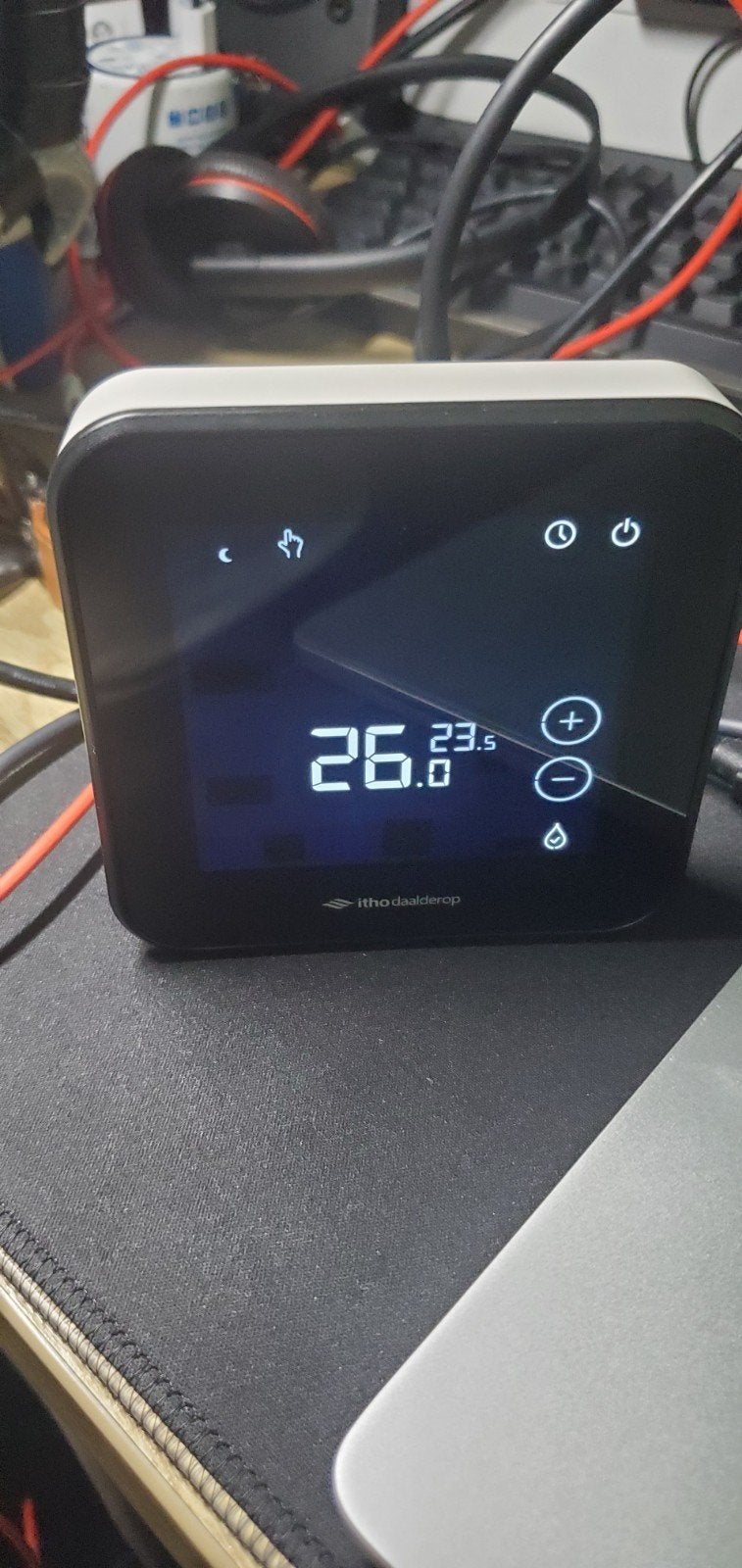 Itho Daalderop Slimme Thermostaat - Zo goed als nieuw, Doe-het-zelf en Verbouw, Ophalen of Verzenden, Slimme thermostaat, Zo goed als nieuw