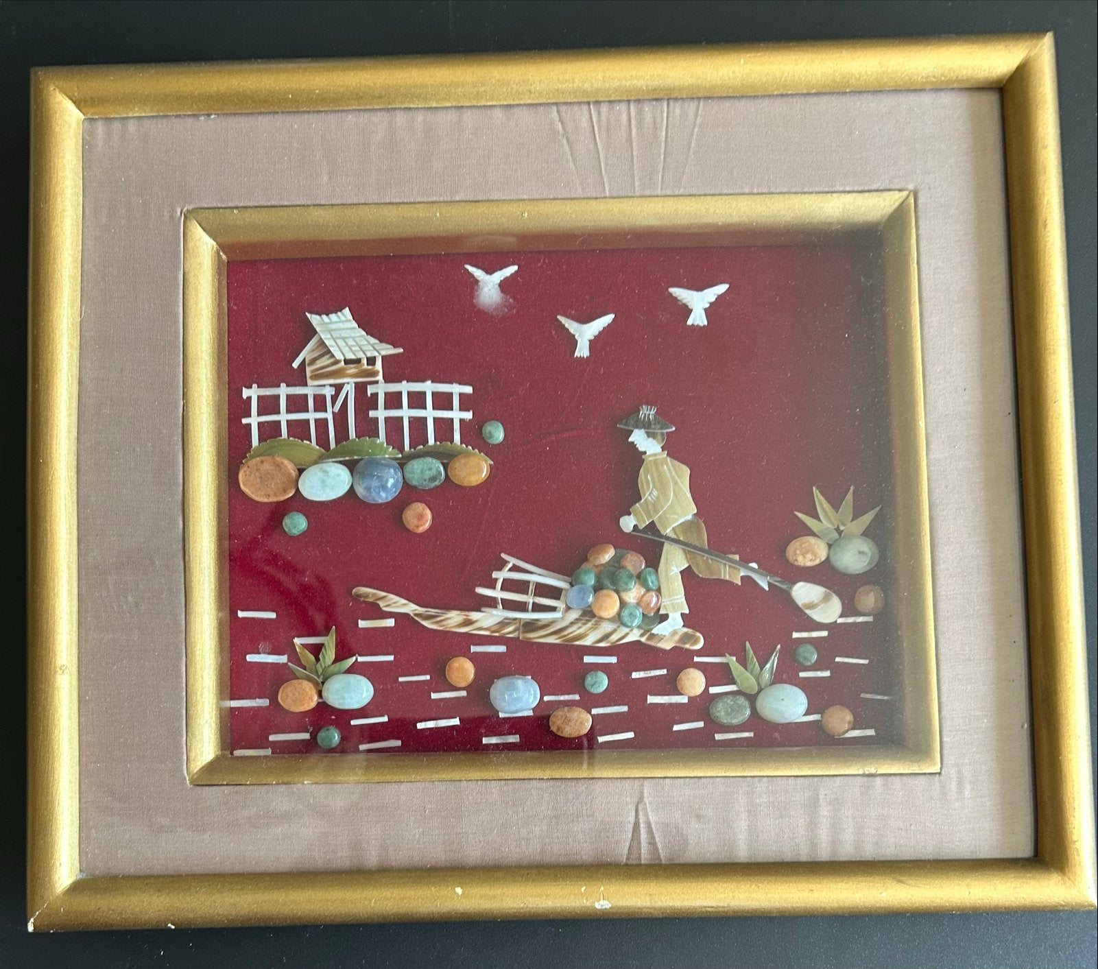 Ingelijste Aziatische kunst van steen en schelp, Ophalen, Handgemaakt, Meerkleurig, Overige herkomsten