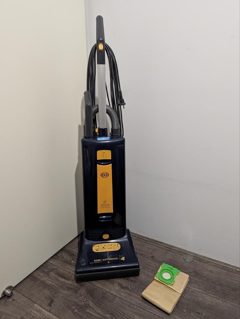 SEBO Automatic X4 1100W Stofzuiger, Witgoed en Apparatuur, Stofzuigers, Ophalen of Verzenden, Gebruikt, Stofzak, Stofzuiger