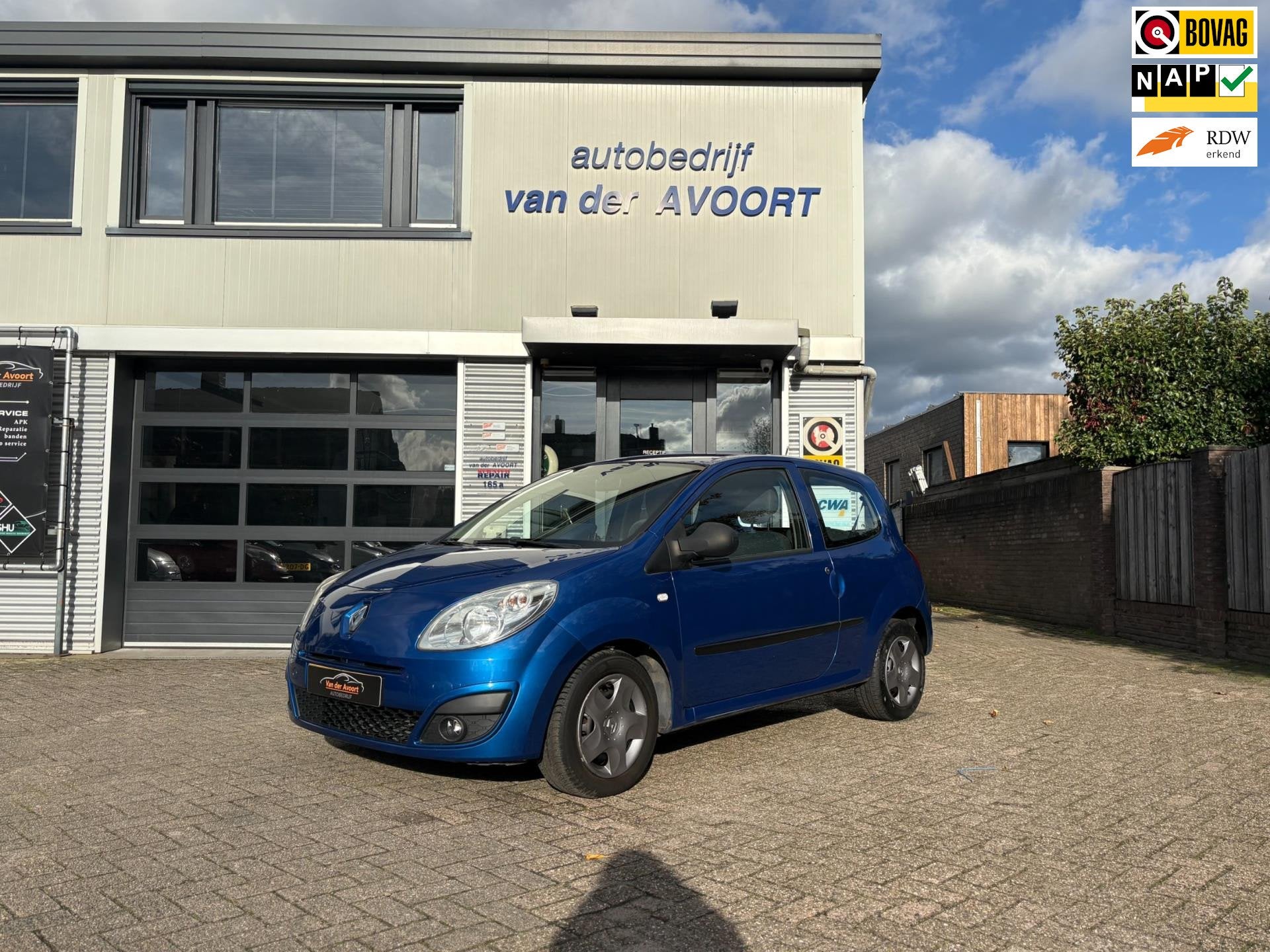 Renault Twingo 1.2-16V Authentique, Auto's, Voorwielaandrijving, Gebruikt, 4 cilinders, Metallic lak
