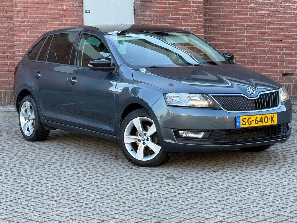 Skoda Rapid Spaceback 1.0 TSI Greentech Clever|AUTOMAAT|PANO, Parkeersensor, Gebruikt, Euro 6, 95 pk