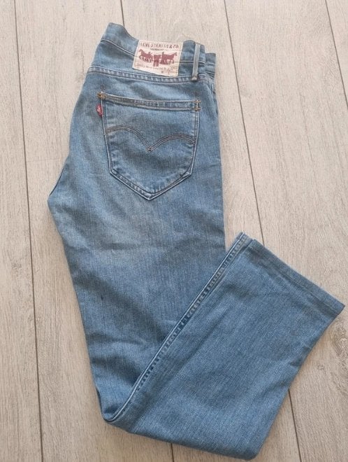 Authentic Levi’s W32 L34, Kleding | Heren, Spijkerbroeken en Jeans, Zo goed als nieuw, W32 (confectie 46) of kleiner, Blauw, Ophalen of Verzenden