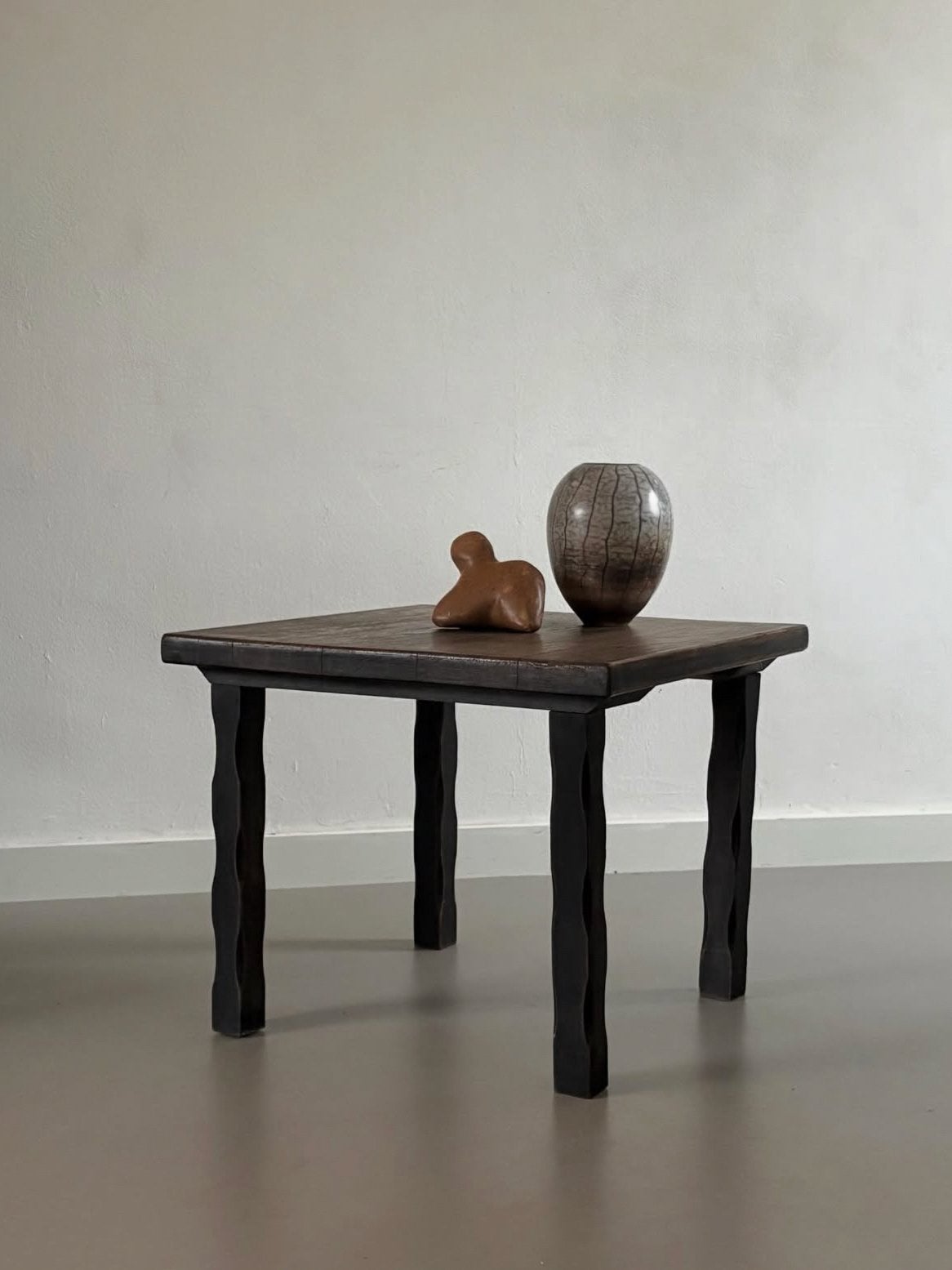 Vintage salontafel met unieke poten, Ophalen, Gebruikt, Vierkant, 50 tot 100 cm