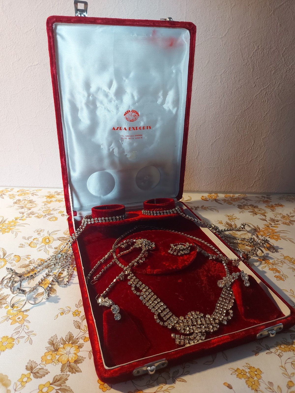 Prachtige Indiase sieradenset met strass en hanger, Overige materialen, Gebruikt, Ophalen of Verzenden, Verstelbaar