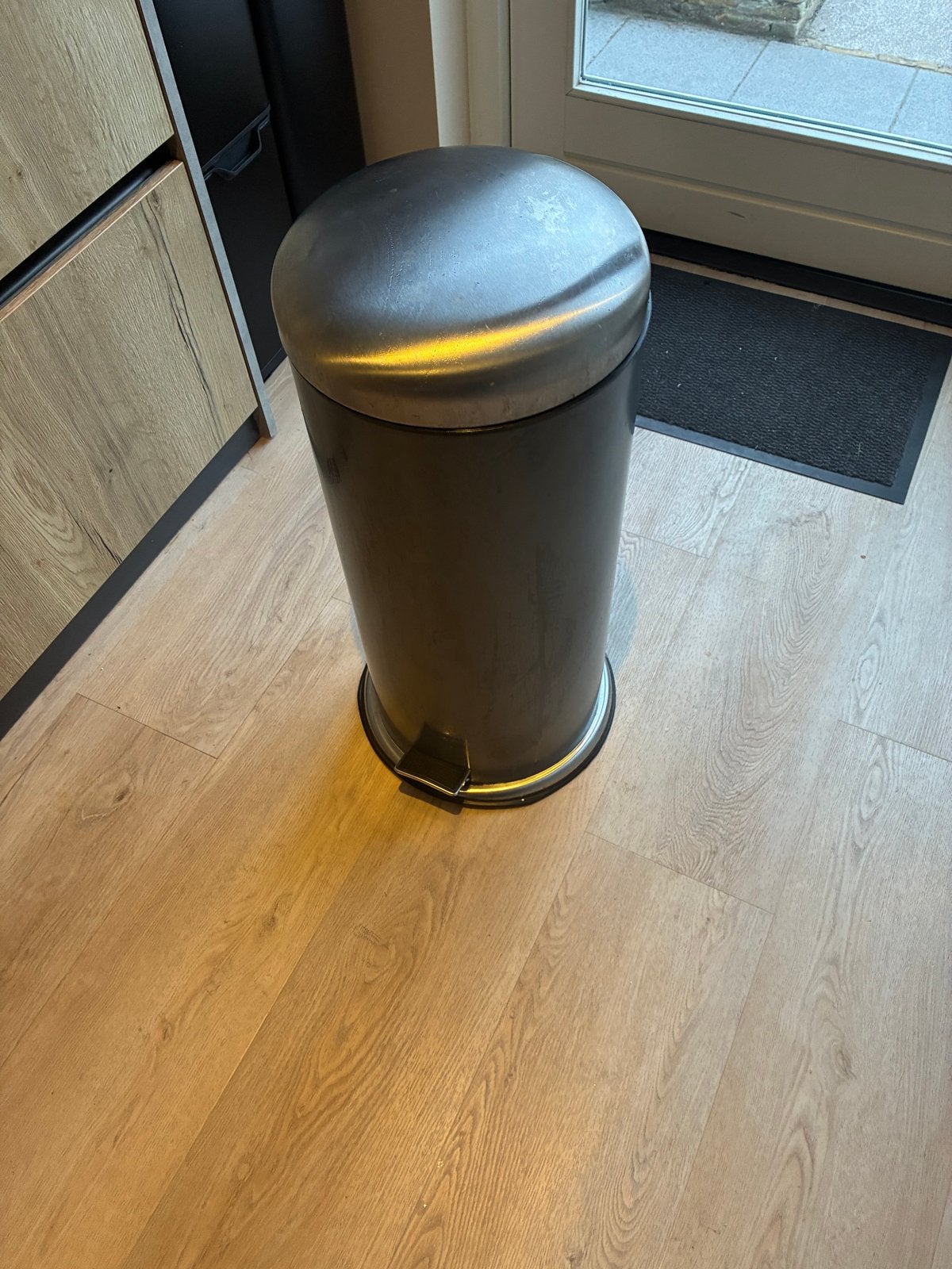 Pedaalemmer, Ophalen, 50 – 75, Gebruikt, Met pedaal