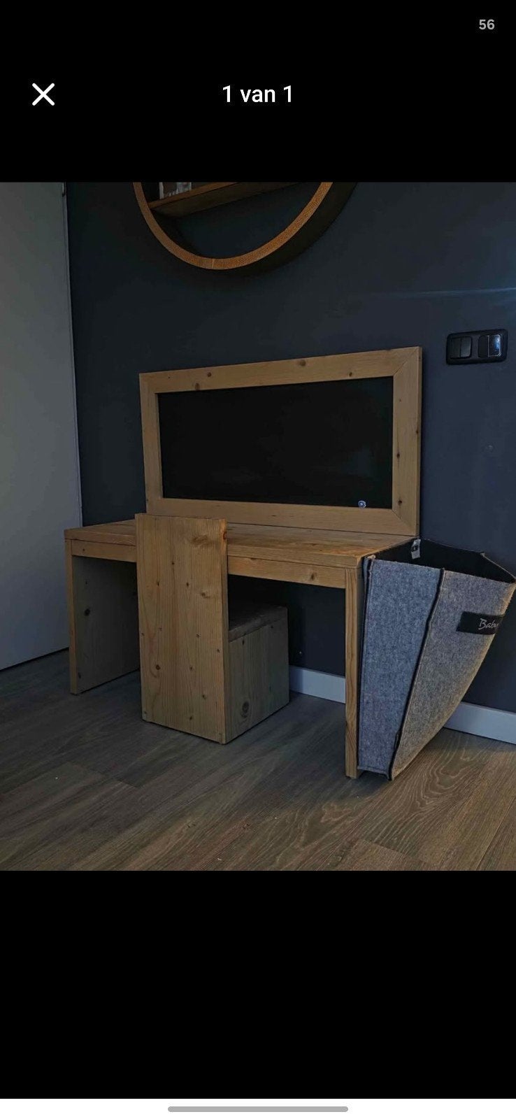 Houten speeltafel met krijtbord en stoeltje, Ophalen, Zo goed als nieuw