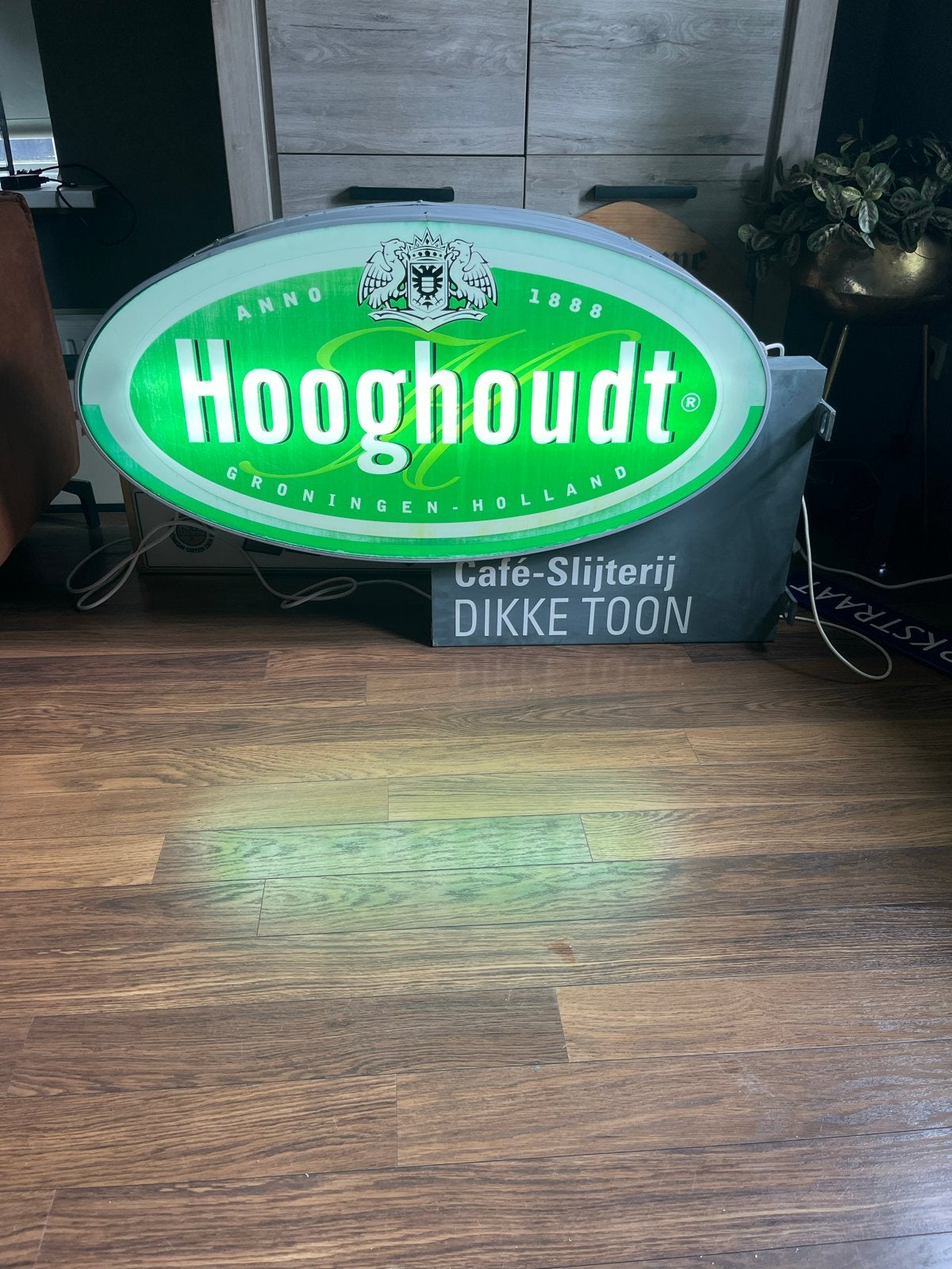 Hooghoudt Lichtreclame - Uniek Café-Slijterij Bord, Ophalen