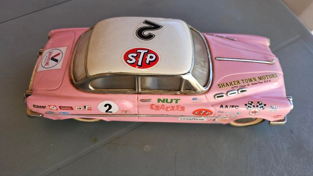 Blikken auto roze/wit Buick Sedan frictie aandrijving, Ophalen of Verzenden, Gebruikt, Auto