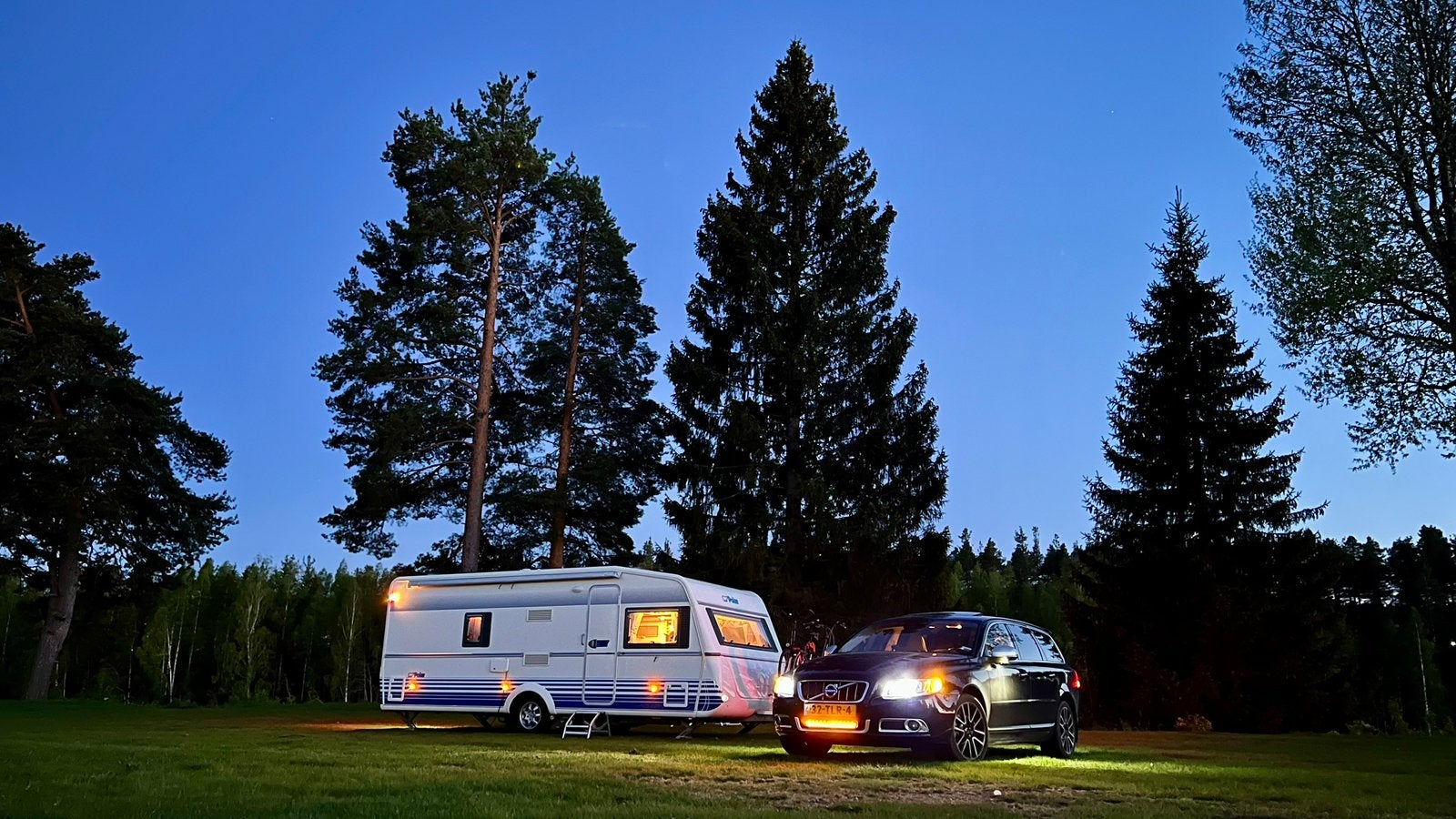 Polar 590 TR DB, Caravans en Kamperen, Rondzit, Particulier, Oven, Tot en met 4