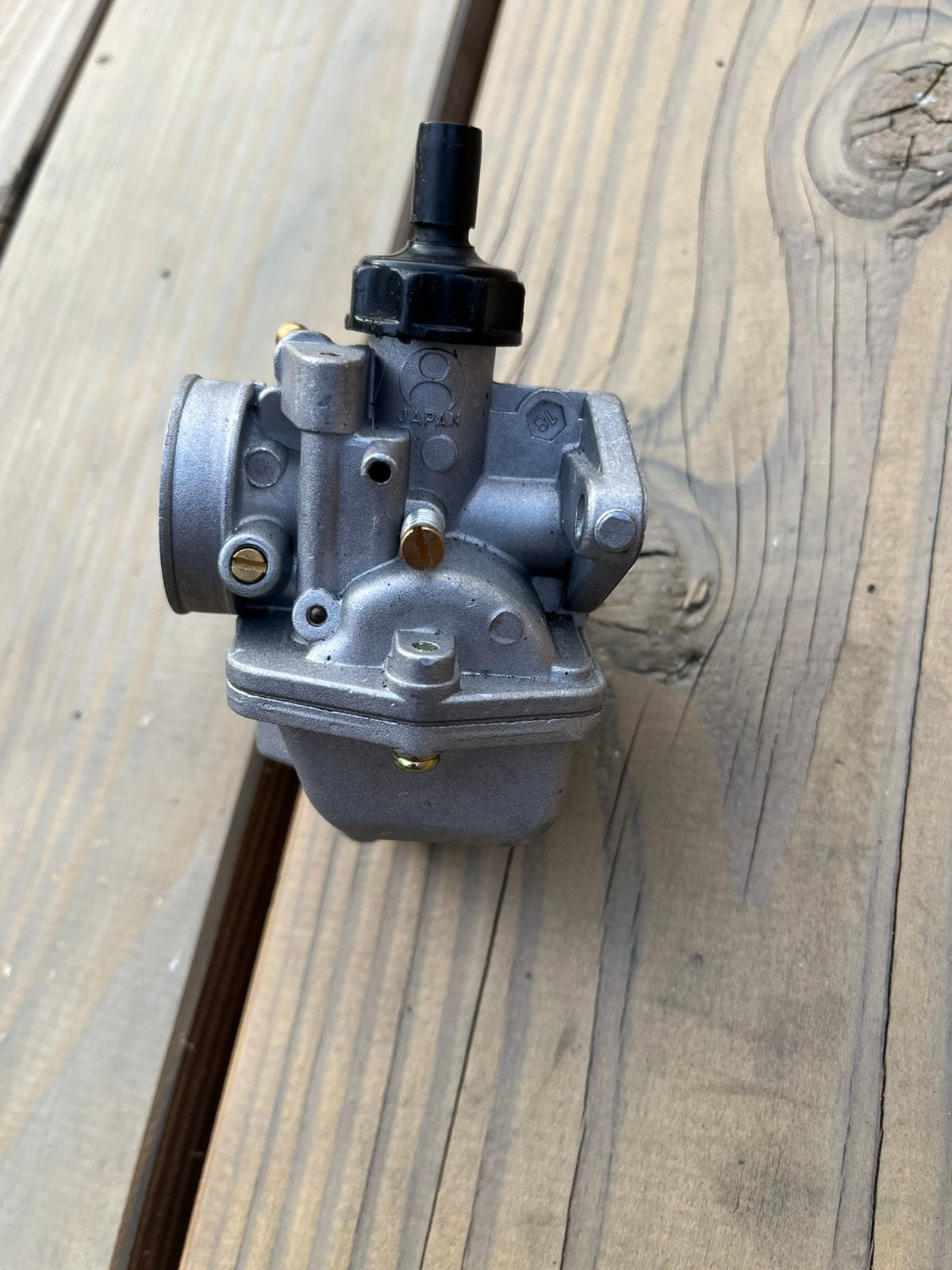 Te koop 12 mm carburateur voor de. Honda, Fietsen en Brommers, Ophalen of Verzenden, Zo goed als nieuw, Carburateur