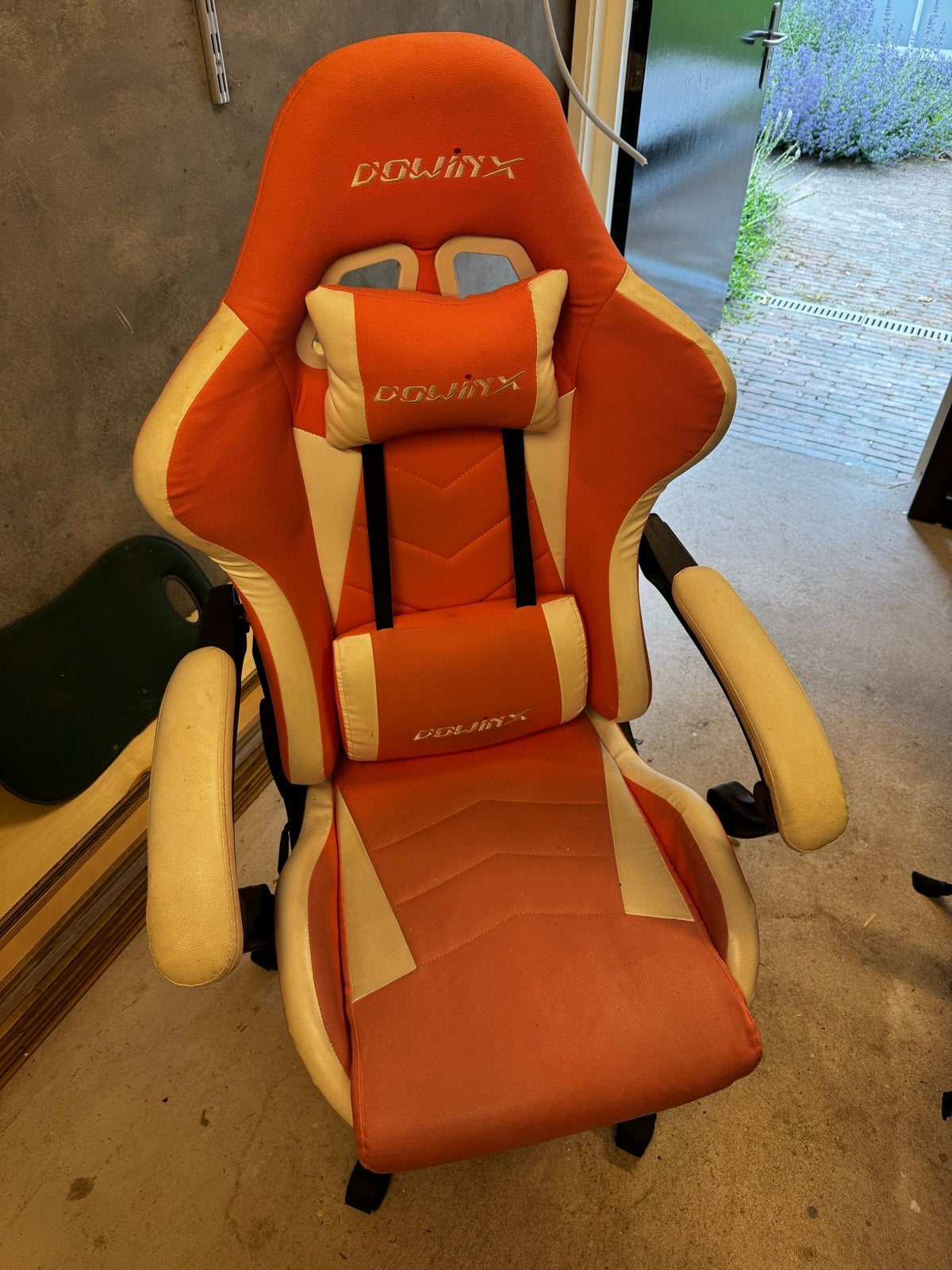 Merk Gamingstoel - Roze en Wit, Huis en Inrichting, Stoelen, Ophalen, Gebruikt, Overige kleuren, Eén