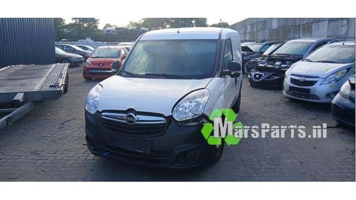 Aandrijfas links-voor van een Opel Combo, Gebruikt, -, -, Opel