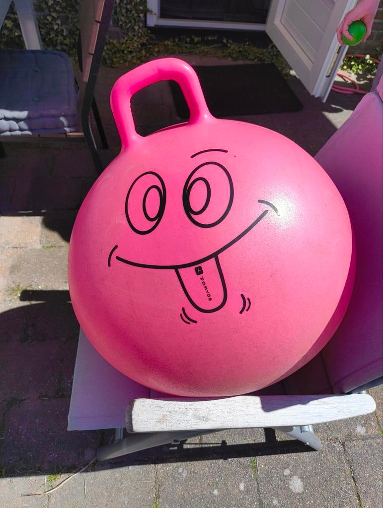 Roze skippybal 50 cm - Op te pompen met luchtbedpomp, Ophalen of Verzenden, Gebruikt