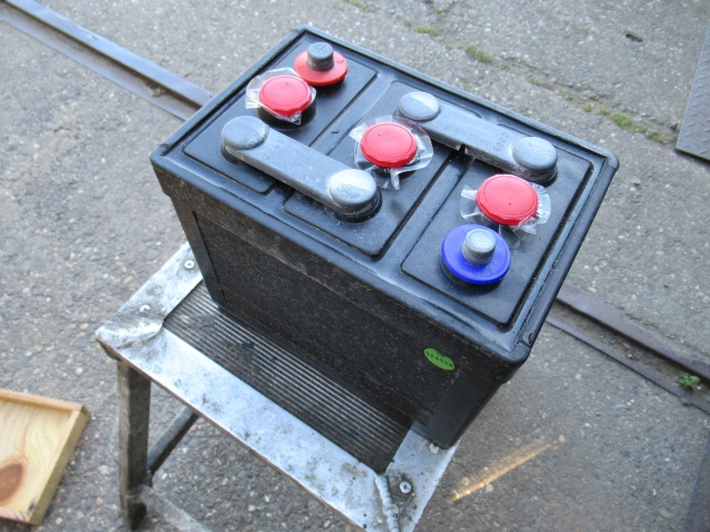 6 Volt accu Bakeliet 120 amp, Nieuw