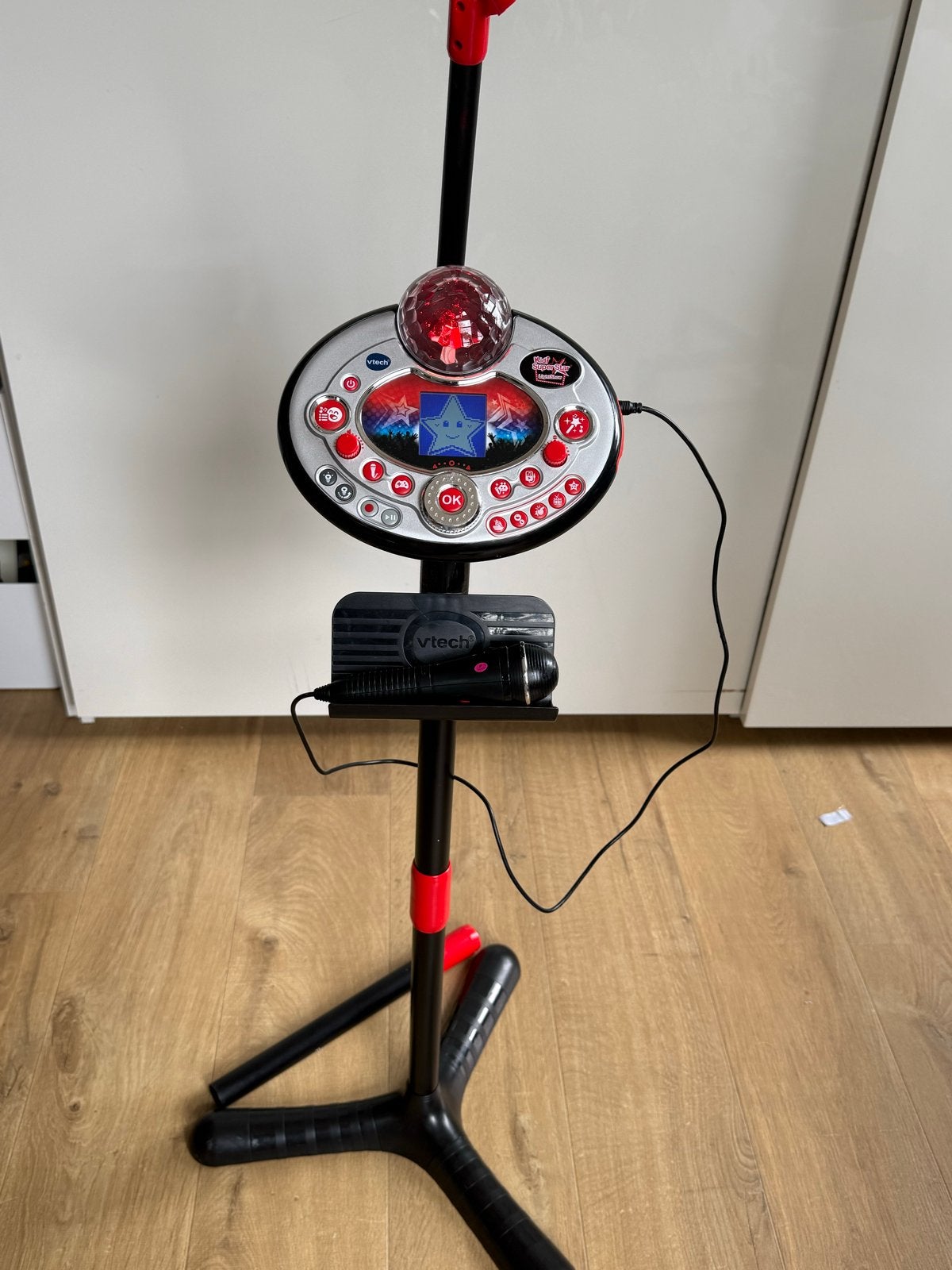 Vtech Kidi SuperStar karaoke set - microfoonhouder kapot, Ophalen of Verzenden, Gebruikt, Complete set