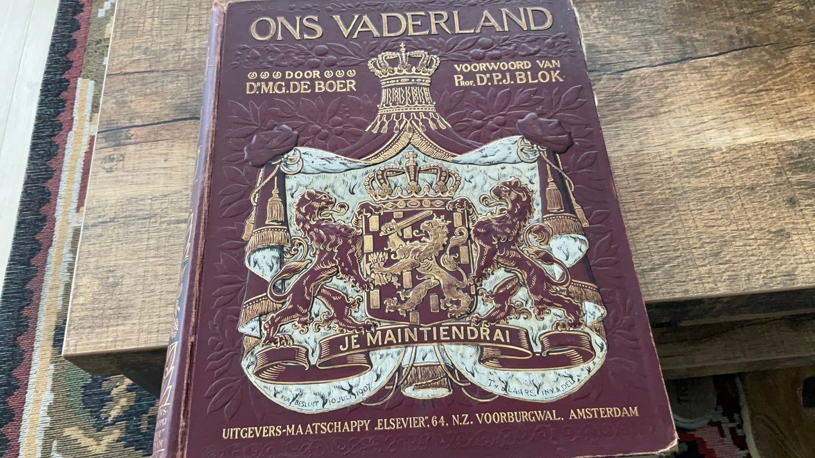 Boek ons vaderland, Boeken, Ophalen of Verzenden, Zo goed als nieuw